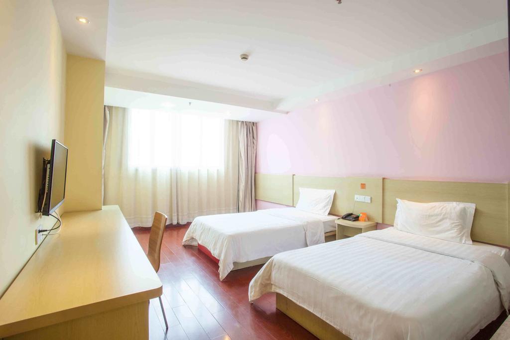 7Days Inn Foshan Dongfang Square Walmart Phòng bức ảnh