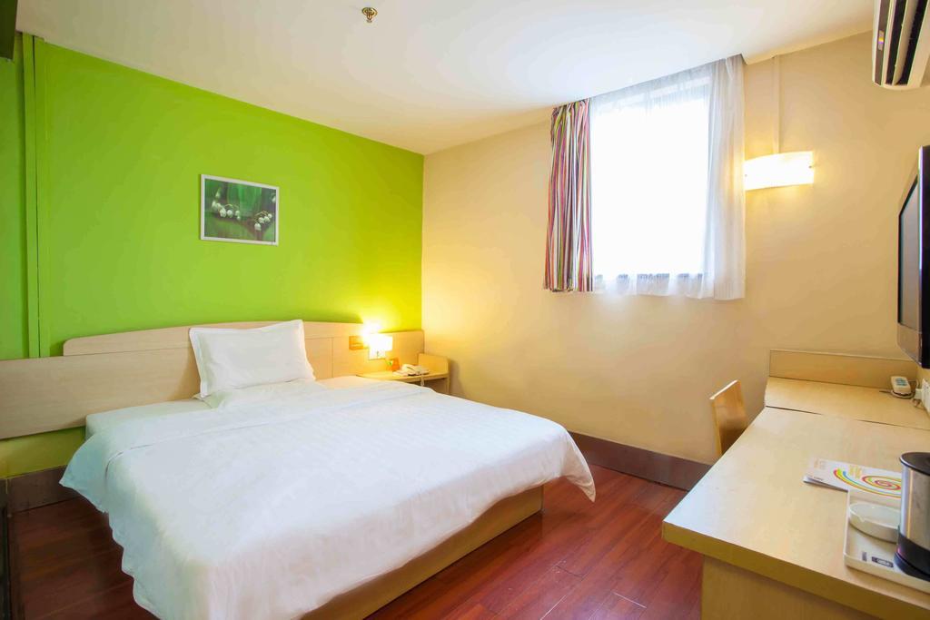 7Days Inn Foshan Dongfang Square Walmart Phòng bức ảnh